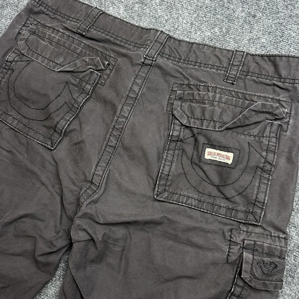 Y2K True Religion Baggy Cargo Shorts Mens 34x12 Brown Faded Thick Stitch Grunge
